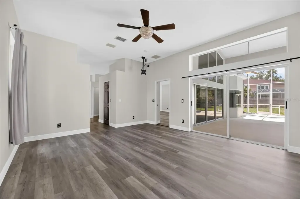 16003 Ridley Place Tampa FL 33647