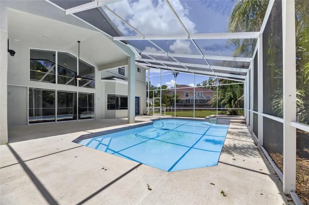 16003 Ridley Place Tampa FL 33647