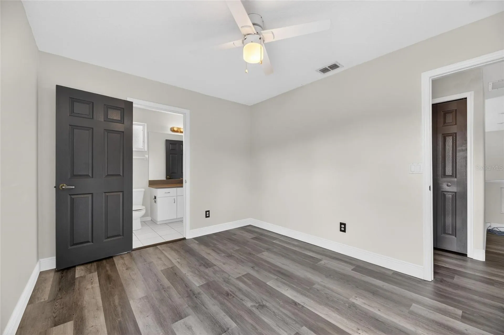 16003 Ridley Place Tampa FL 33647