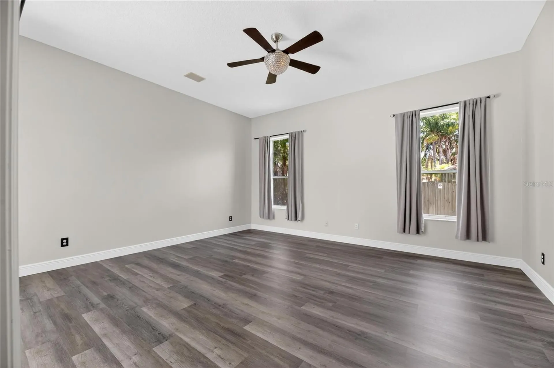 16003 Ridley Place Tampa FL 33647