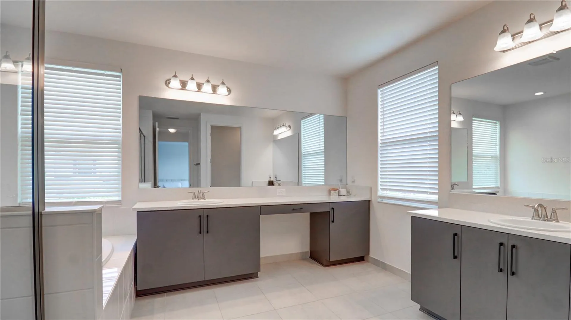 3338 Great Banyan Way Wesley Chapel FL 33543