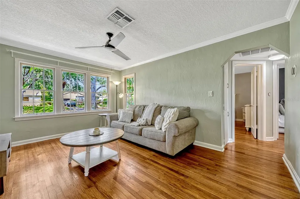 2020 Palmer Street Orlando FL 32803