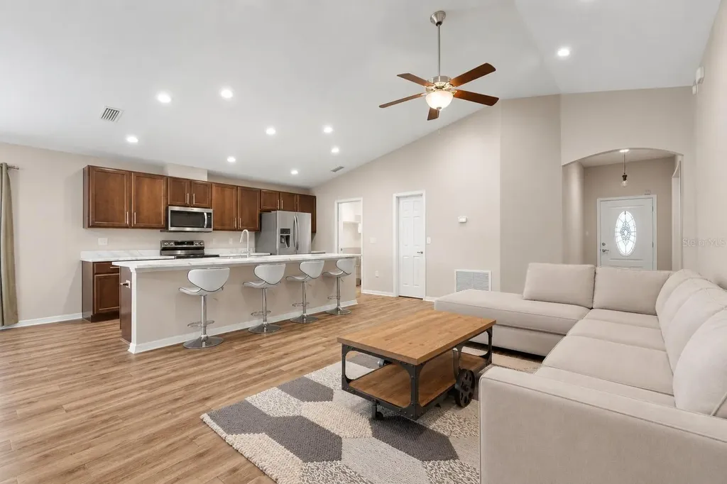 2014 Danes Court Lakeland FL 33810
