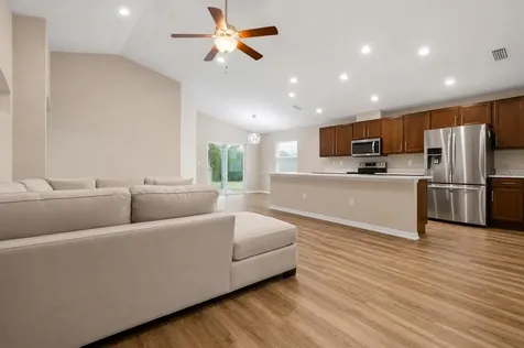 2014 Danes Court Lakeland FL 33810