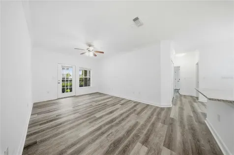 18477 Bridle Club Drive Tampa FL 33647