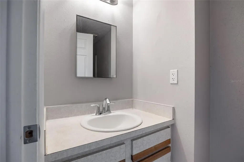 627 Timber Bay Circle W Oldsmar FL 34677