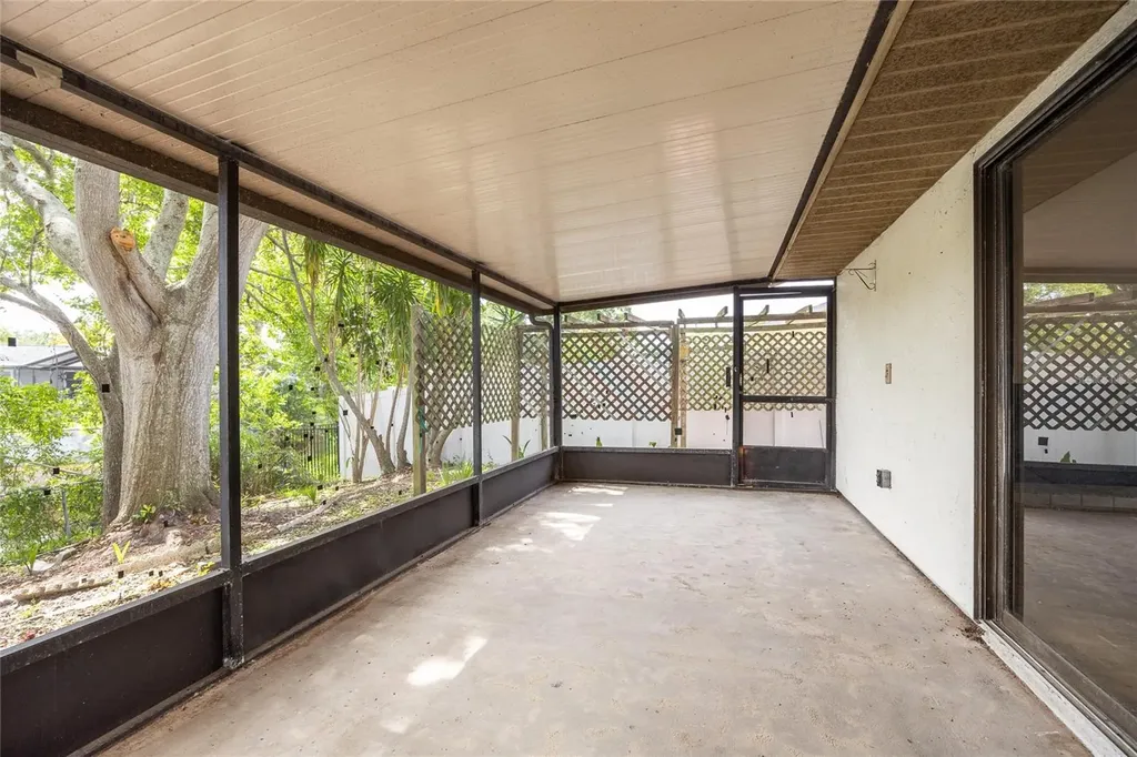 627 Timber Bay Circle W Oldsmar FL 34677