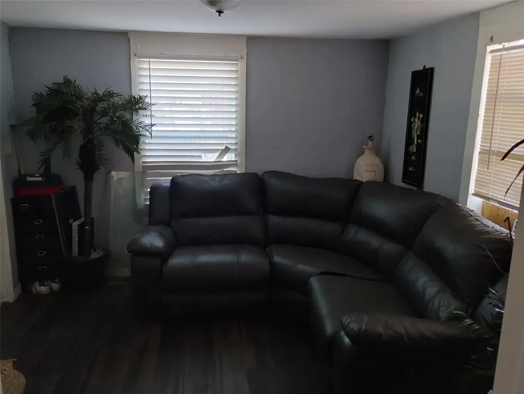 811 NE 20th Street Gainesville FL 32641