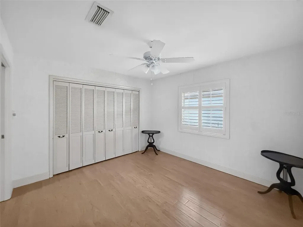 305 N Glen Avenue Tampa FL 33609