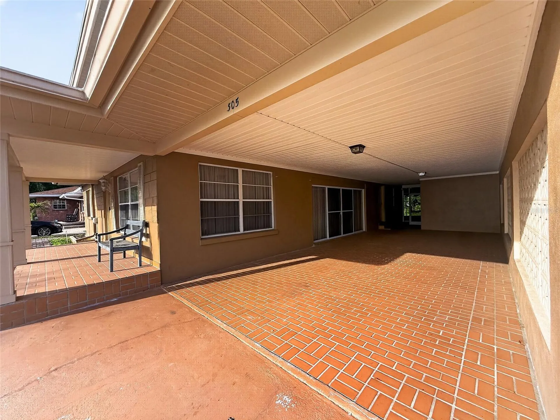 305 N Glen Avenue Tampa FL 33609