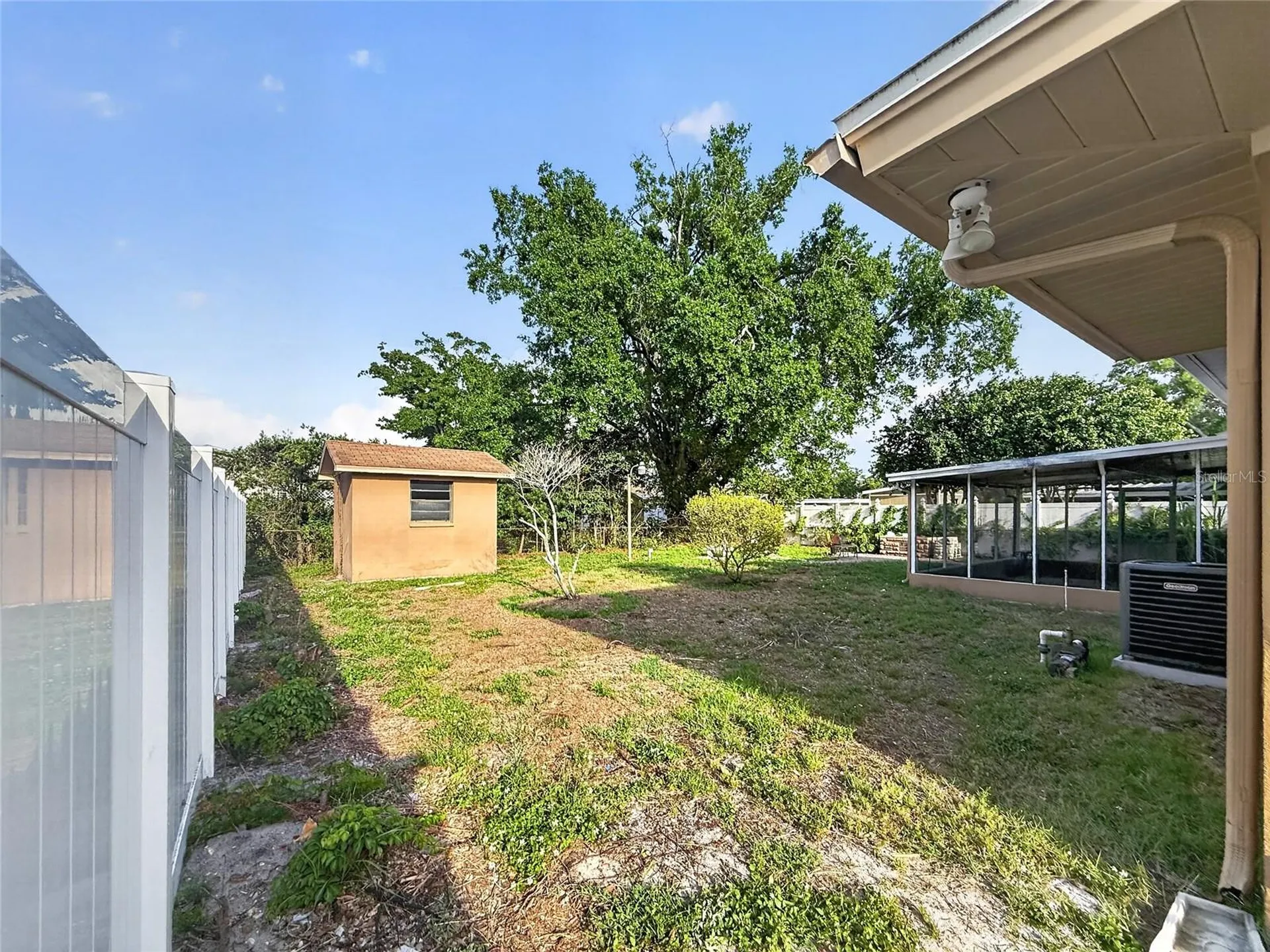 305 N Glen Avenue Tampa FL 33609