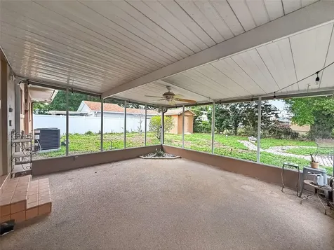 305 N Glen Avenue Tampa FL 33609