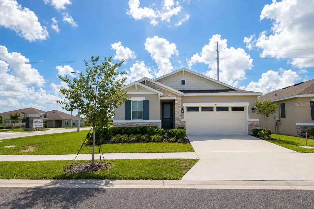 708 Griffon Avenue Lake Alfred FL 33850