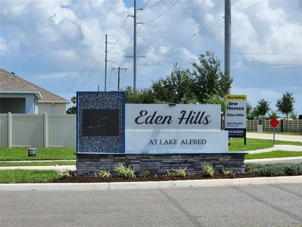 708 Griffon Avenue Lake Alfred FL 33850
