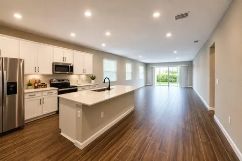 708 Griffon Avenue Lake Alfred FL 33850