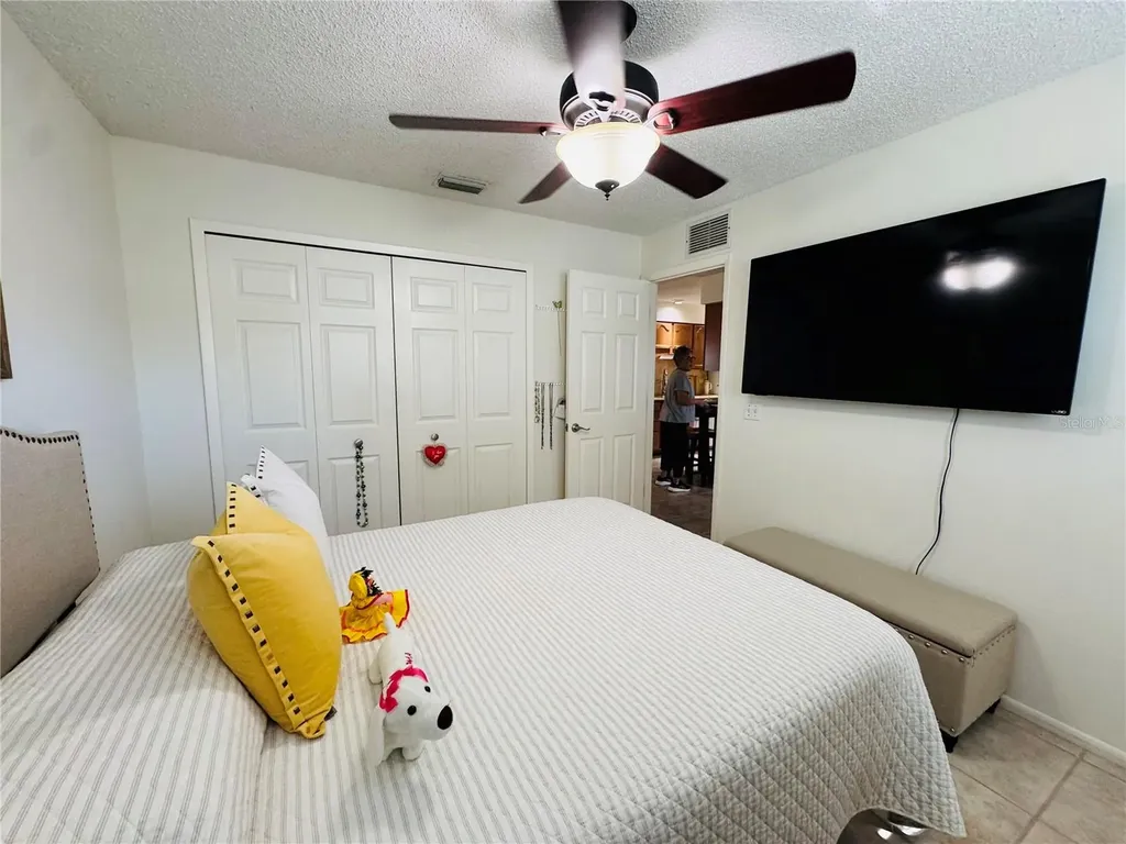 998 Ponder Avenue Sarasota FL 34232