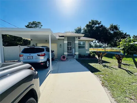 998 Ponder Avenue Sarasota FL 34232
