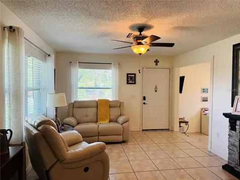 998 Ponder Avenue Sarasota FL 34232