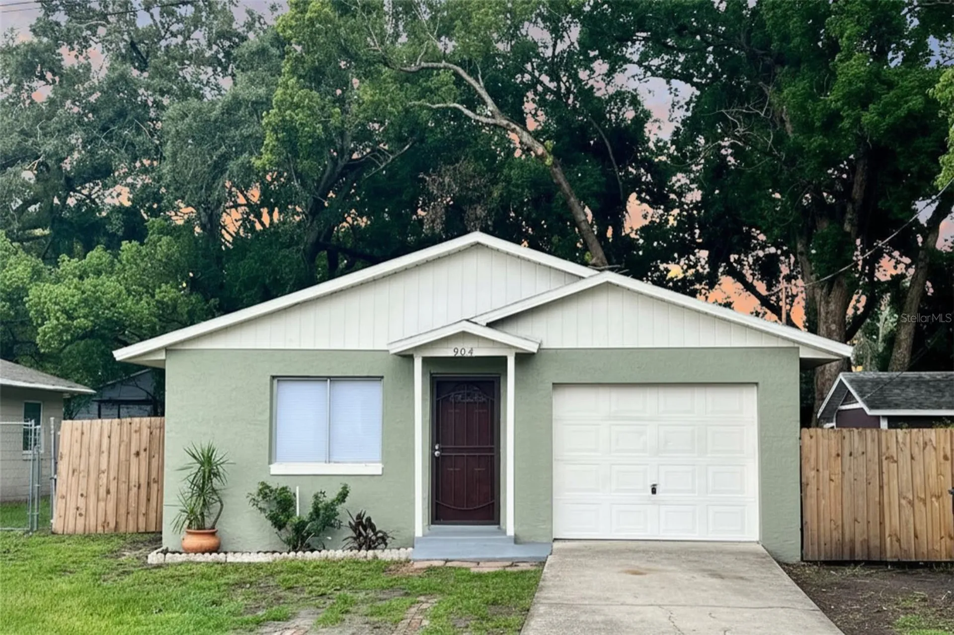 904 24th Street Orlando FL 32805
