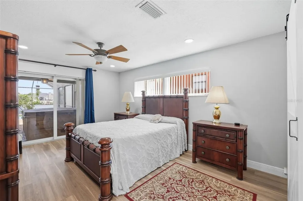 831 Chipaway Drive Apollo Beach FL 33572