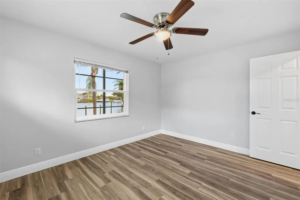 831 Chipaway Drive Apollo Beach FL 33572