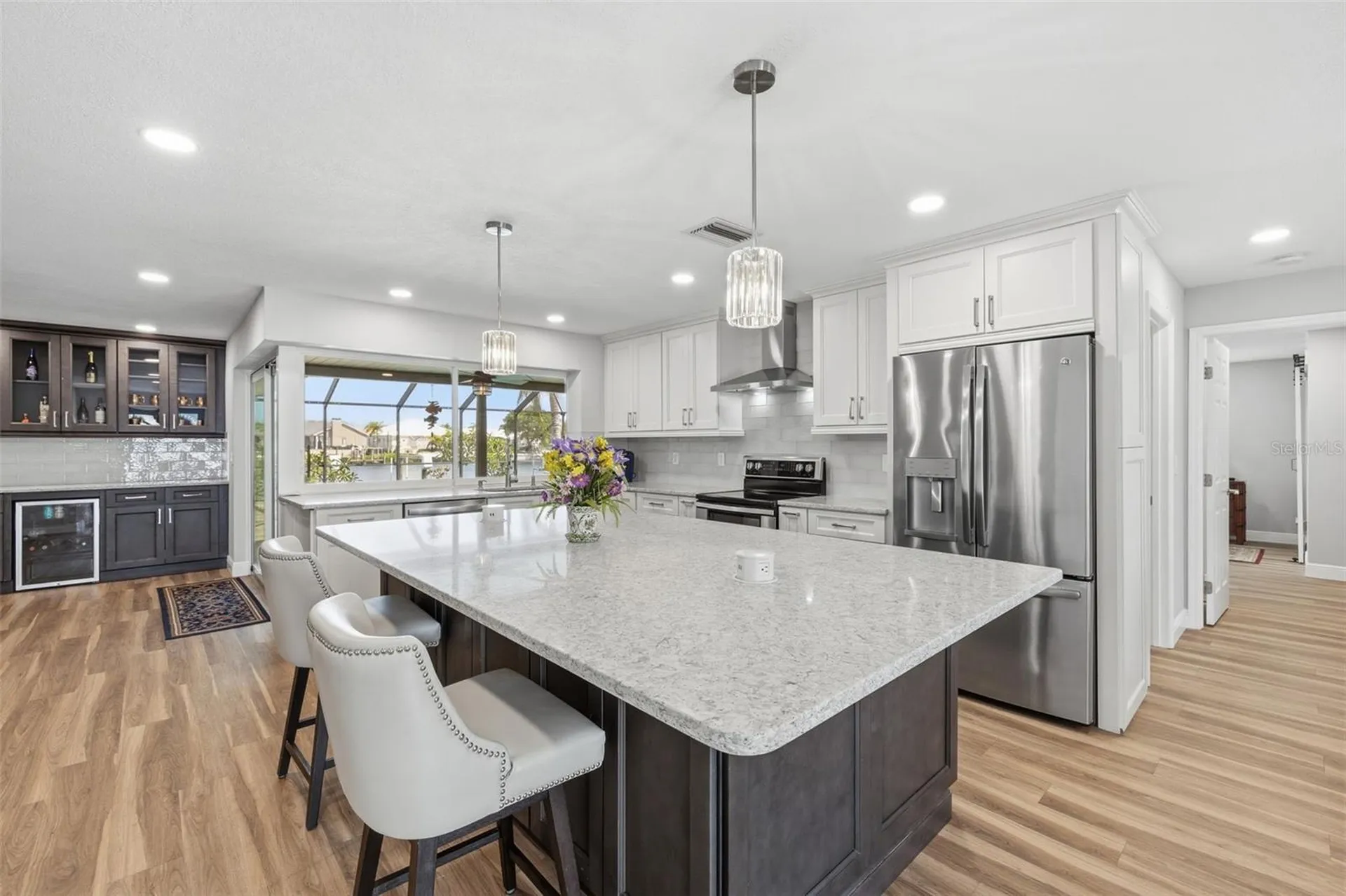 831 Chipaway Drive Apollo Beach FL 33572