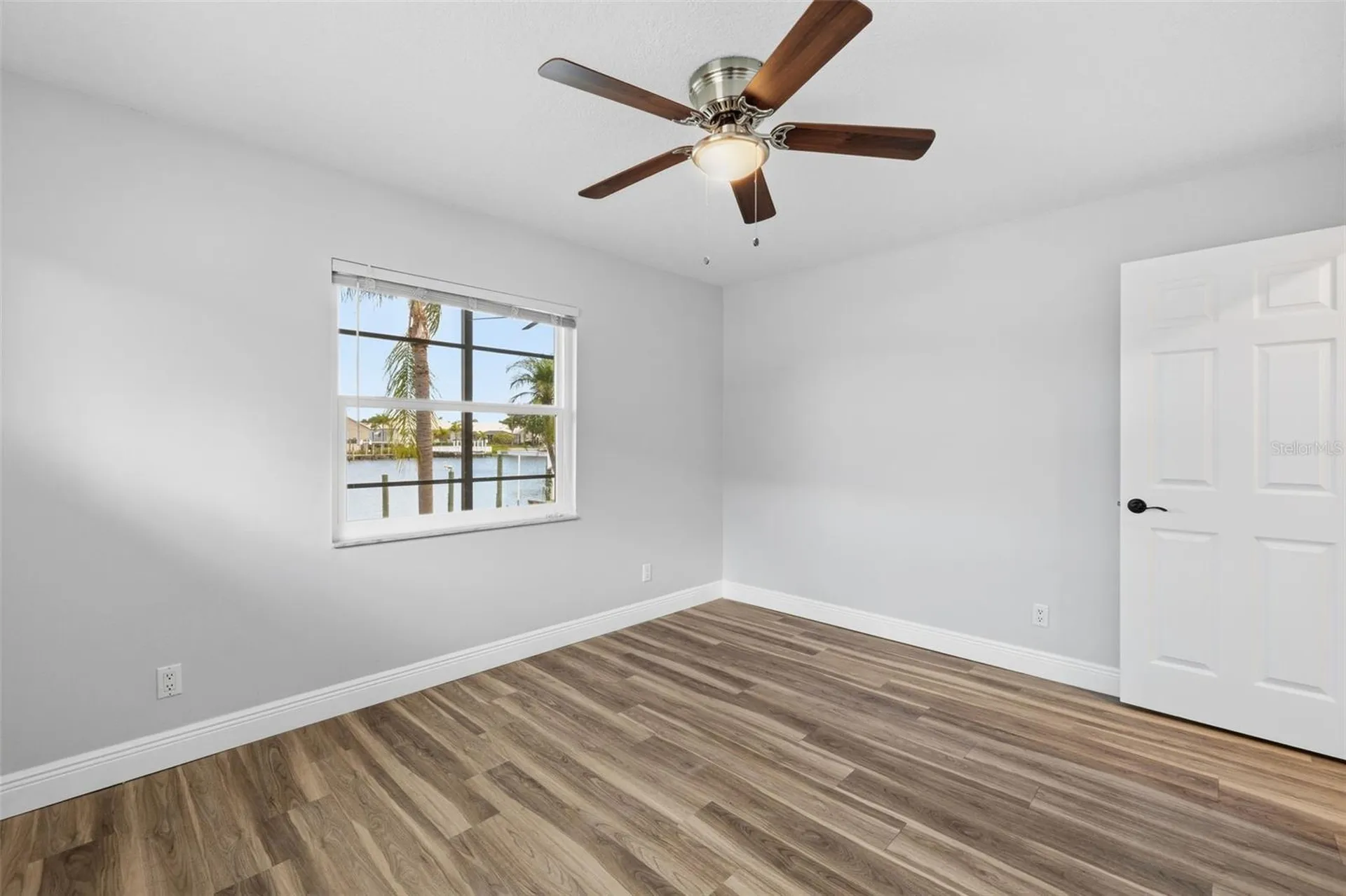 831 Chipaway Drive Apollo Beach FL 33572