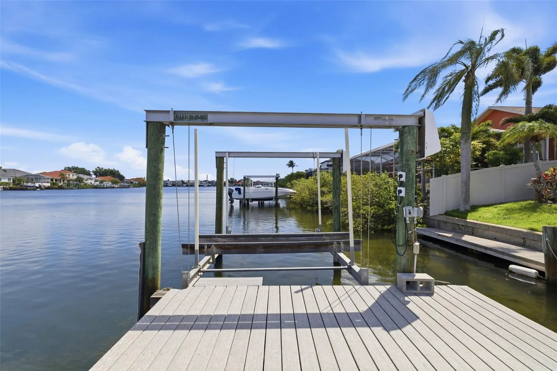 831 Chipaway Drive Apollo Beach FL 33572