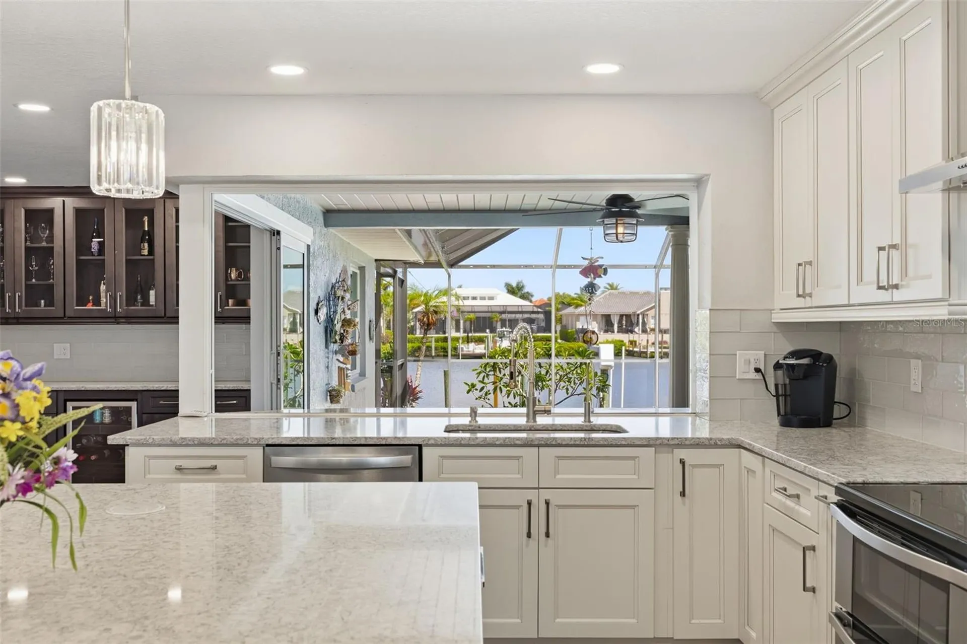 831 Chipaway Drive Apollo Beach FL 33572