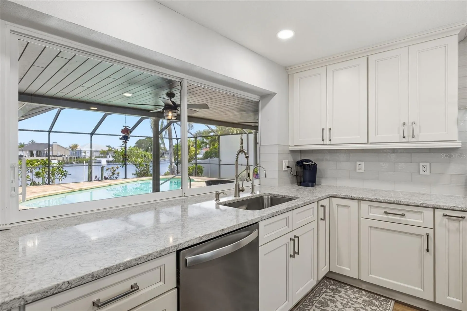 831 Chipaway Drive Apollo Beach FL 33572