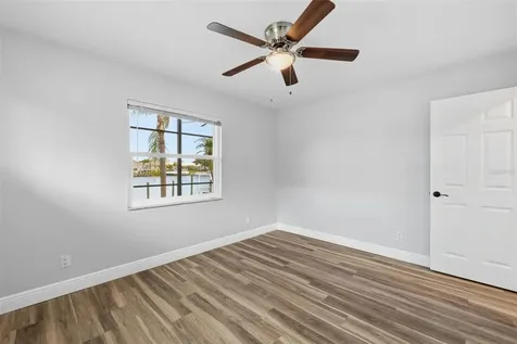 831 Chipaway Drive Apollo Beach FL 33572