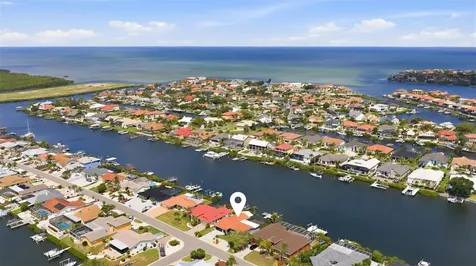 831 Chipaway Drive Apollo Beach FL 33572