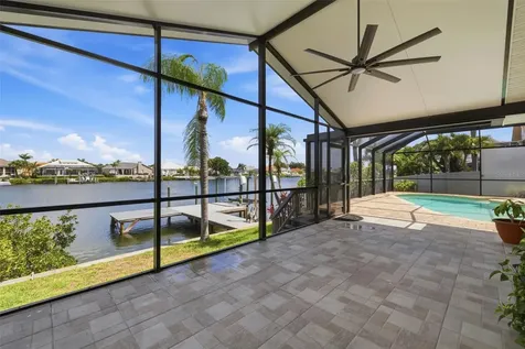 831 Chipaway Drive Apollo Beach FL 33572