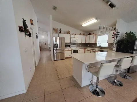944 Lockbreeze Drive Davenport FL 33897