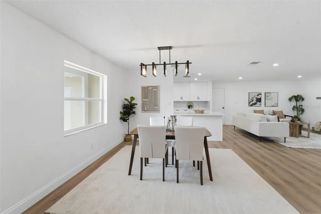 1507 Yvonne Apopka FL 32712