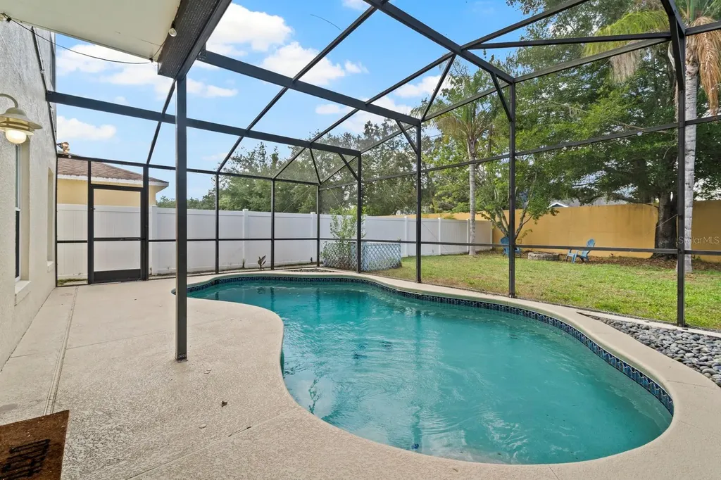 1202 Seneca Falls Drive Orlando FL 32828