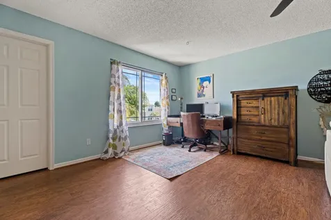 1202 Seneca Falls Drive Orlando FL 32828