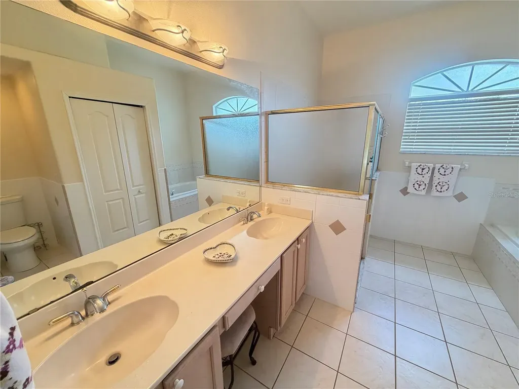 2734 Windsorgate Lane Orlando FL 32828
