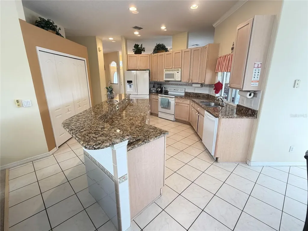 2734 Windsorgate Lane Orlando FL 32828