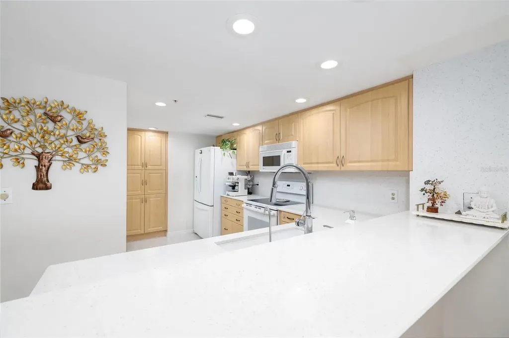 2967 S Atlantic Avenue Daytona Beach Shores FL 32118