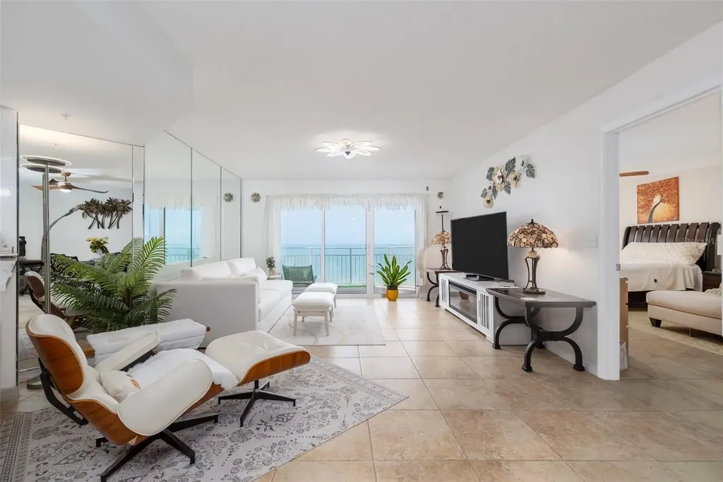 2967 S Atlantic Avenue Daytona Beach Shores FL 32118