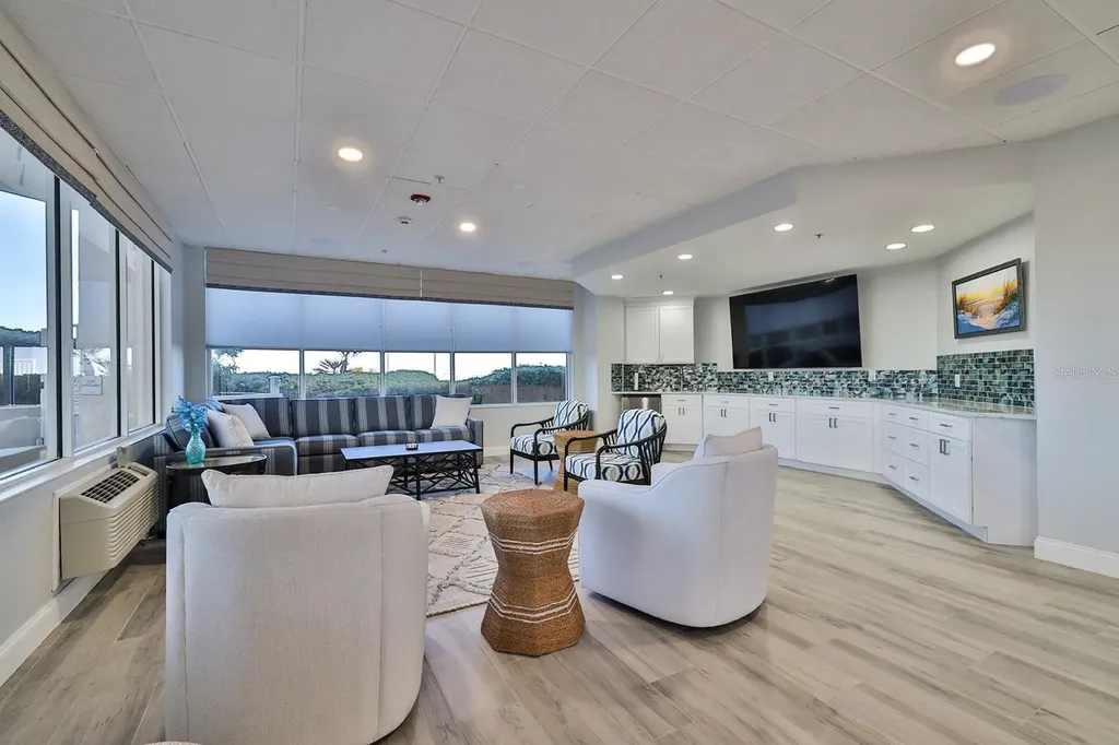 2967 S Atlantic Avenue Daytona Beach Shores FL 32118