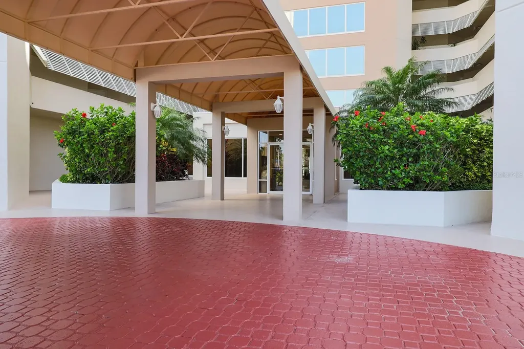 2967 S Atlantic Avenue Daytona Beach Shores FL 32118