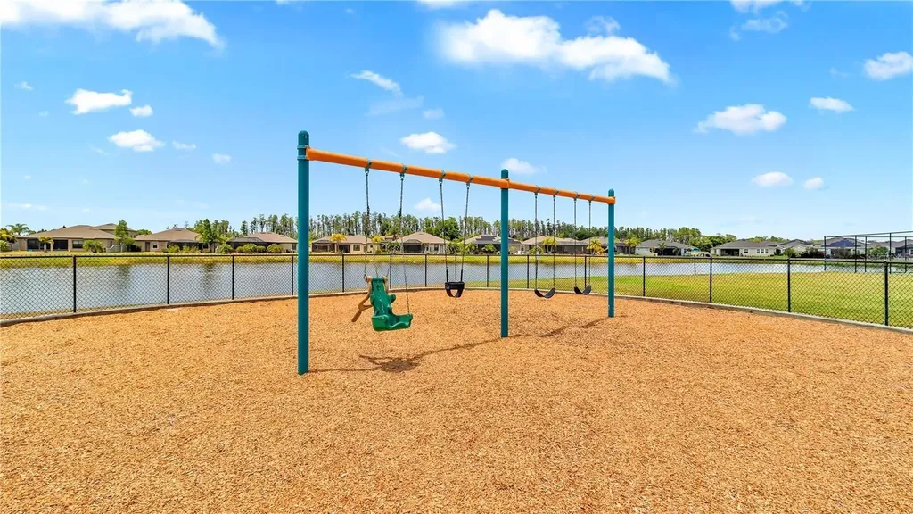 16630 Mosaic Oar Drive Wimauma FL 33598