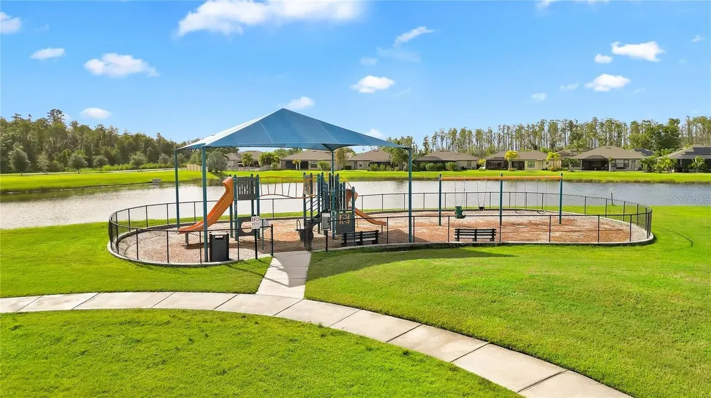 16630 Mosaic Oar Drive Wimauma FL 33598