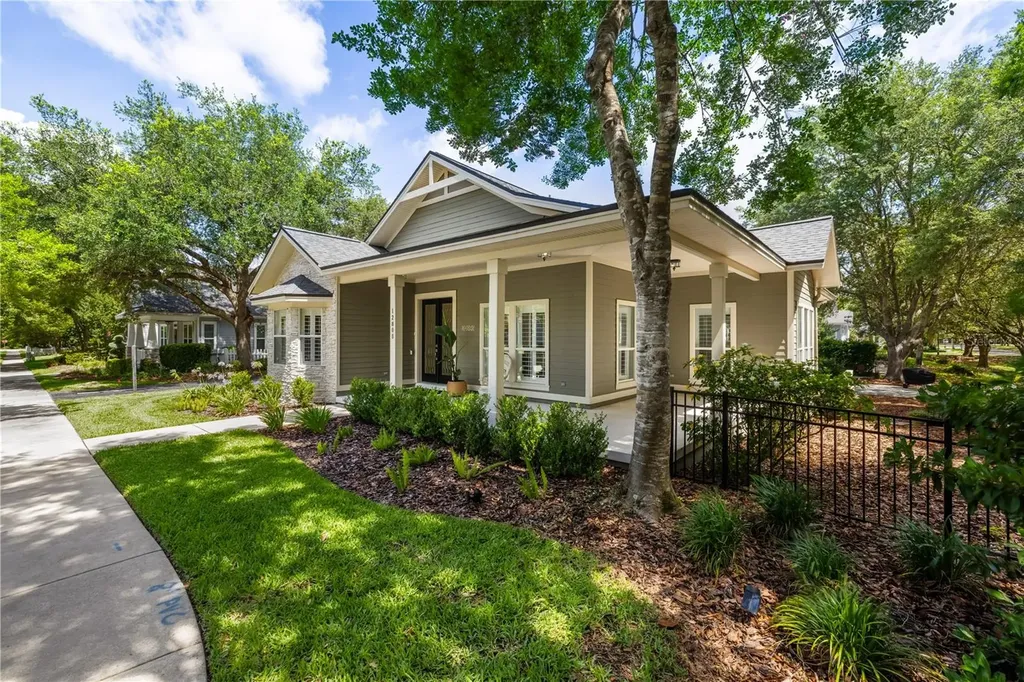 12808 SW 2nd Place Newberry FL 32669