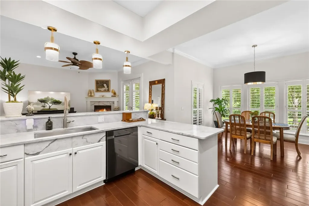 12808 SW 2nd Place Newberry FL 32669