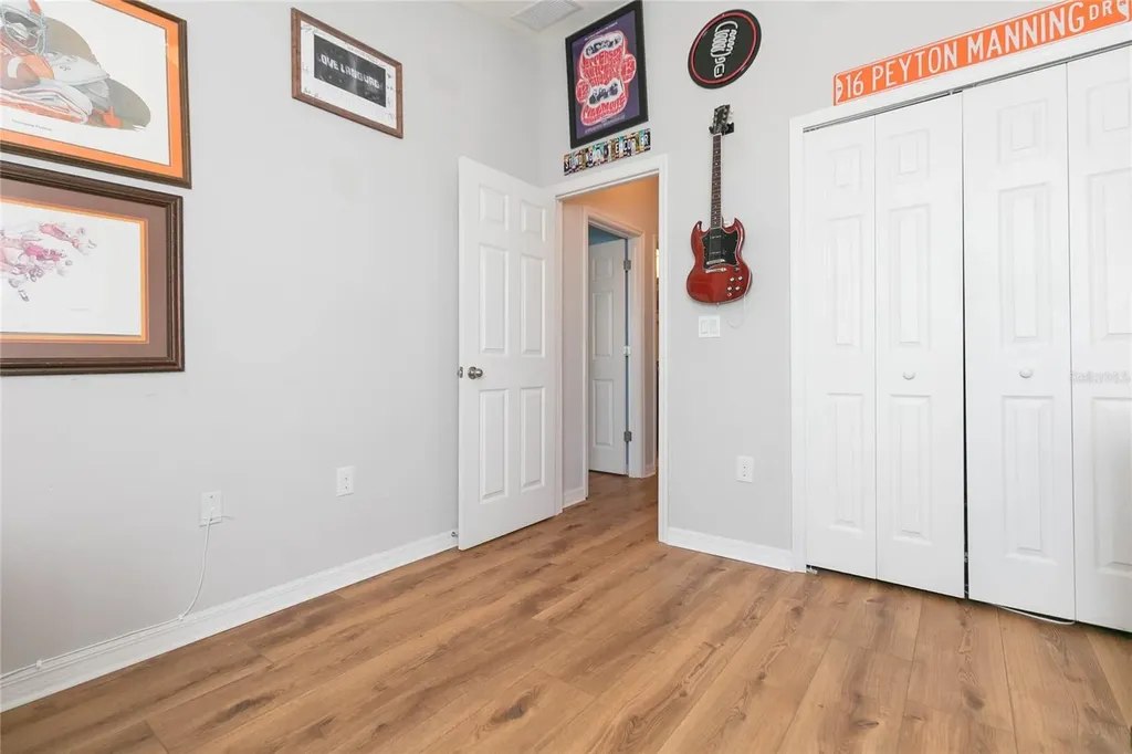 4052 70th Terrace N Pinellas Park FL 33781