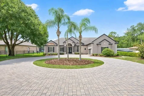 5300 Cub Lake Drive Apopka FL 32703