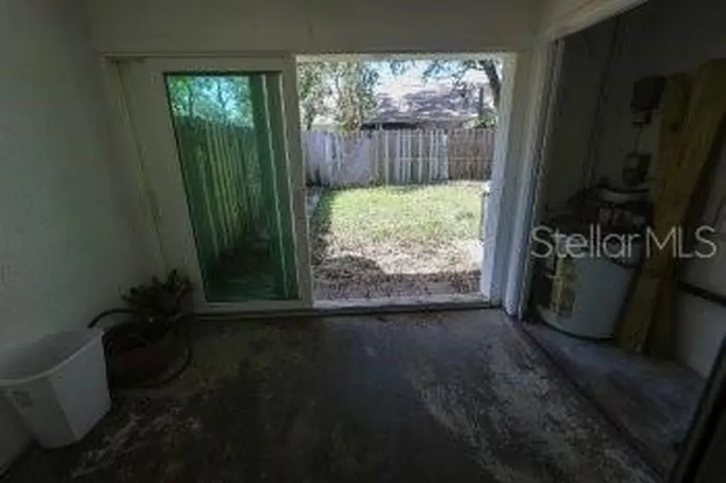 1155 Thayer Street Safety Harbor FL 34695
